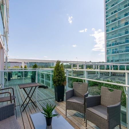 Starhomes Double Lux 7 Oulu Exterior photo